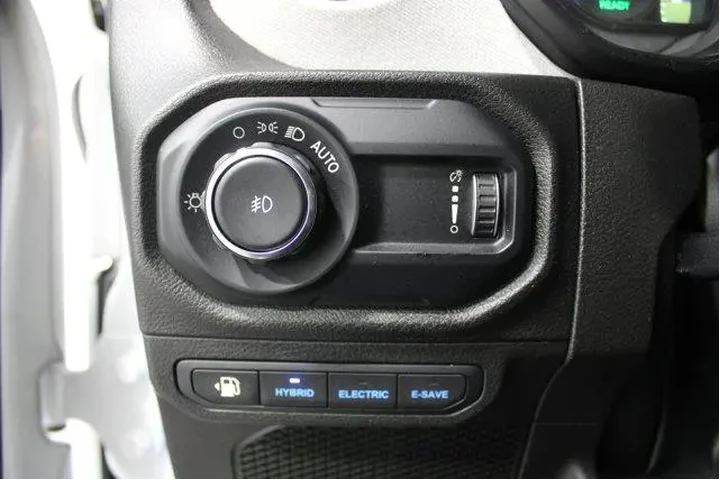 $37981 : Jeep Wrangler 2024 4x4 Willy image 8