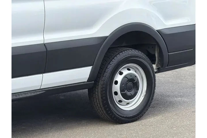 $37000 : Ford Transit 2023 250 3dr SW image 6