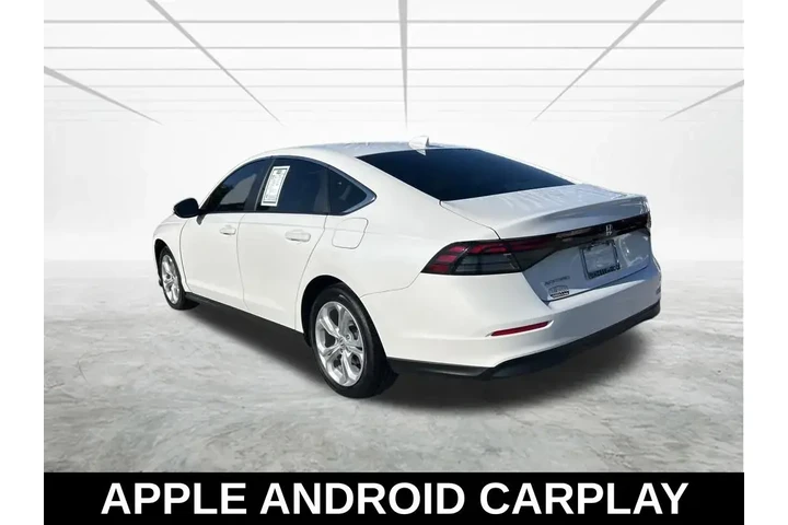 $21202 : Honda Accord 2024 LX 4dr Sed image 7