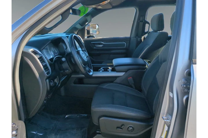 $33950 : Ram 1500 2020 4x4 Big Horn 4 image 9