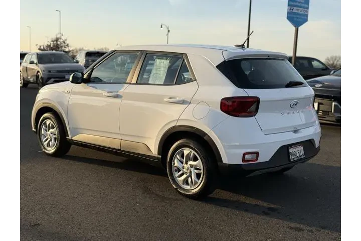 $19018 : Hyundai VENUE 2025 SE 4dr Cr image 7