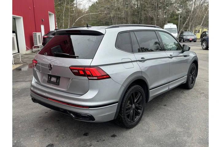 $22585 : 2022 Tiguan SE R-Line Black image 7