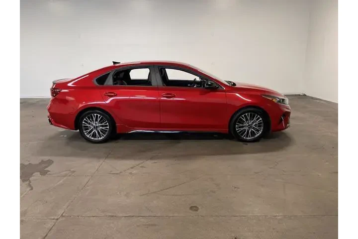 $19972 : Kia Forte 2024 GT-Line 4dr S image 2