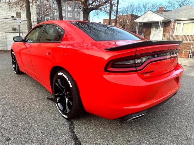 $14500 : Used 2018 Charger SXT RWD for image 6