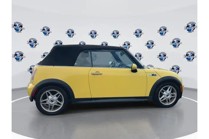 $7485 : MINI Cooper 2005 S 2dr Super image 9