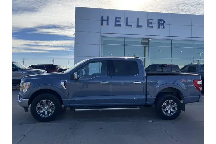 $39962 : Ford F-150 2023 4x4 XLT 4dr image 2