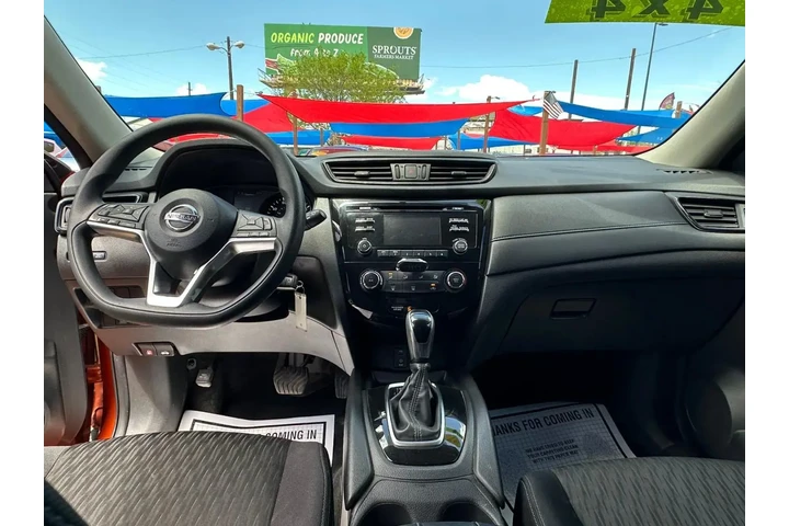 $11000 : 2017 NISSAN ROGUE2017 NISSAN image 5