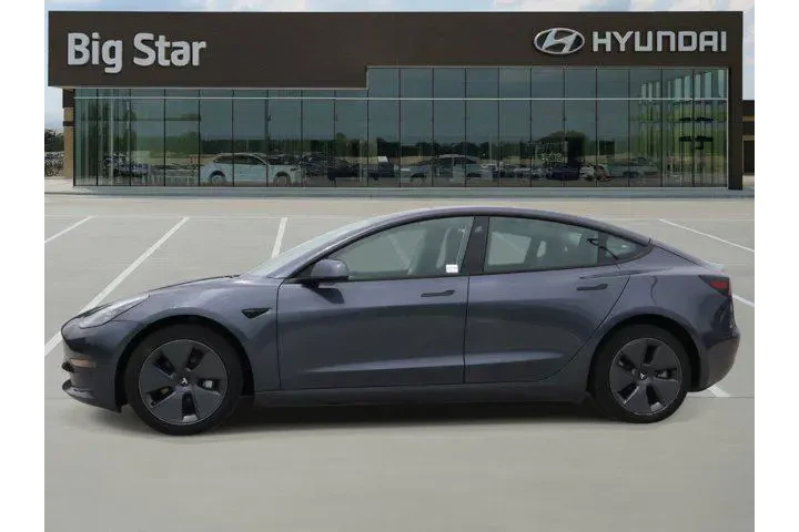 $30213 : Tesla Model 3 2023 4dr Sedan image 2