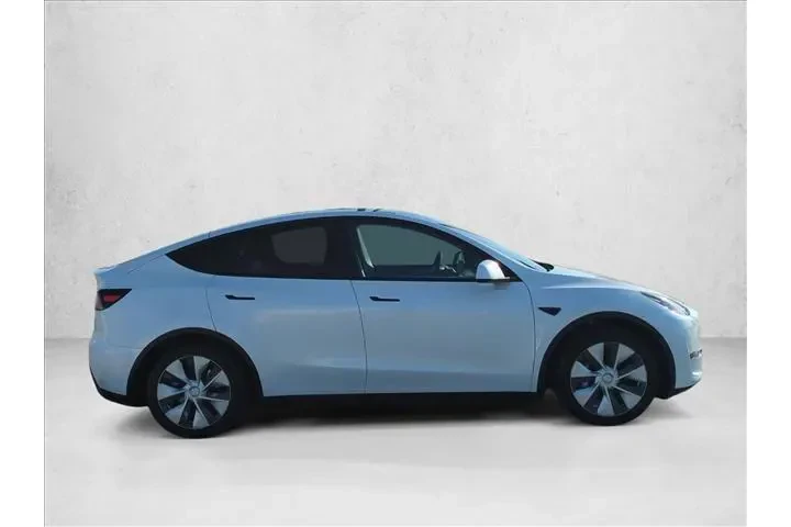 $29380 : Tesla Model Y 2023 AWD 4dr C image 4