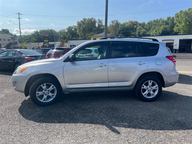 $8990 : 2012 RAV4 image 8