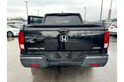 $14980 : 2017 Ridgeline 4WD Crew Cab R thumbnail