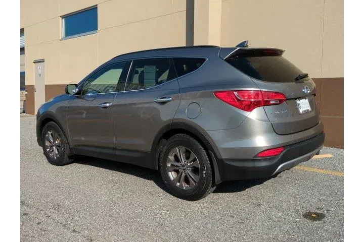 $12987 : Hyundai SANTA FE Sport 2014 image 6