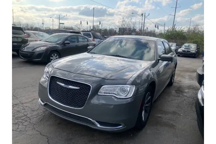 $13500 : 2018 300 Touring image 2