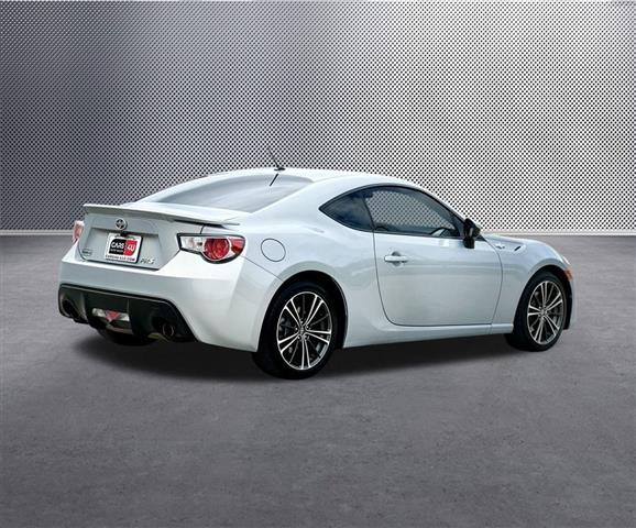 $14414 : 2013 FR-S Base image 7