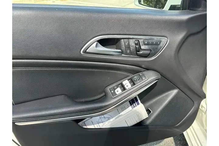 $11204 : Mercedes-Benz CLA 2016 CLA 2 image 8