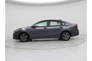 $19998 : Kia Forte 2023 LXS 4dr Sedan thumbnail
