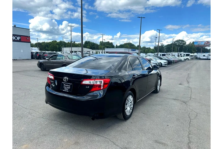 $6980 : 2012 Camry 4dr Sdn I4 Auto SE image 2