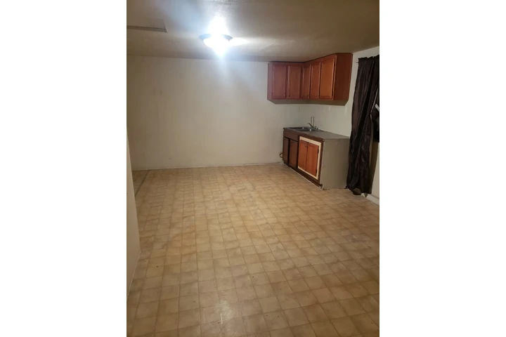 $1000 : Cuarto image 2