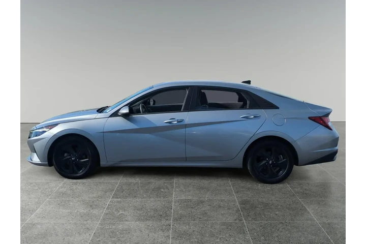 Hyundai ELANTRA 2021 image 2