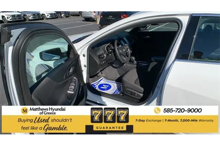 $15990 : Chevrolet Malibu 2023 LT 4dr image 9