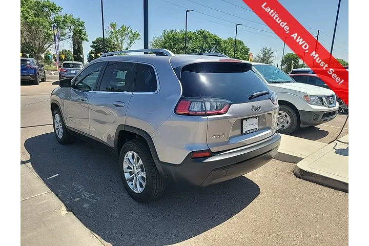 Jeep Cherokee 2019 4x4 Latit image 5