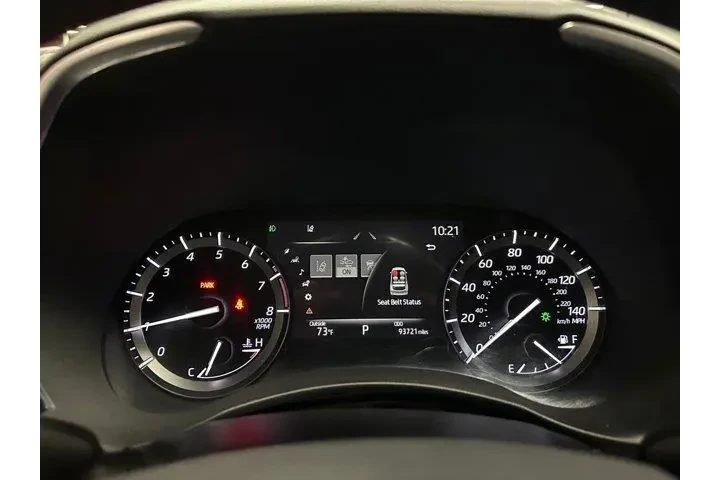 $28902 : Toyota Highlander 2021 AWD L image 10