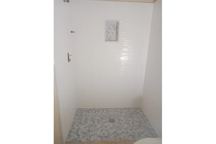 Istalacion de tile image 2