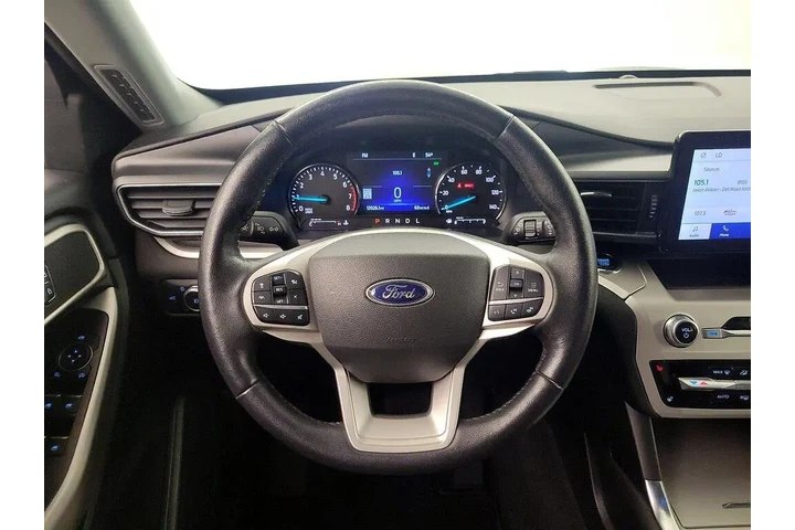 $30998 : Ford Explorer 2022 XLT 4dr S image 10