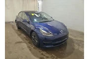 $23490 : Tesla Model 3 2023 4dr Sedan thumbnail