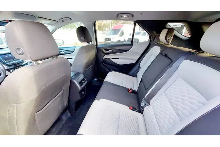 $12990 : 2020 Equinox LS image 9