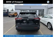 Toyota RAV4 2022 AWD LE 4dr en Long Island