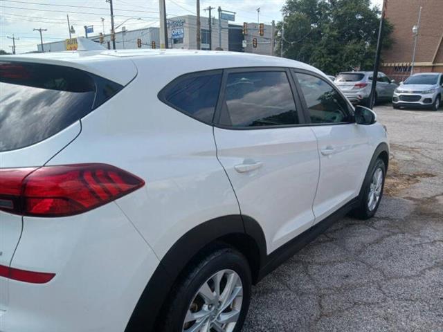 $13800 : 2019 Tucson SE image 5