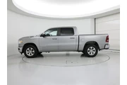 $33998 : Ram 1500 2024 4x2 Laramie 4d thumbnail