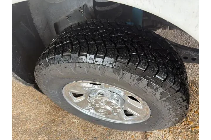 $28975 : Ram 2500 2020 4x4 Tradesman image 2