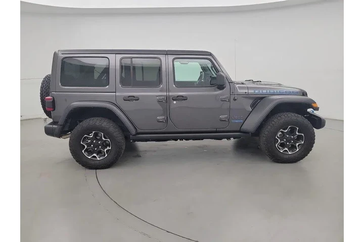 $31998 : Jeep Wrangler Unlimited 2022 image 4