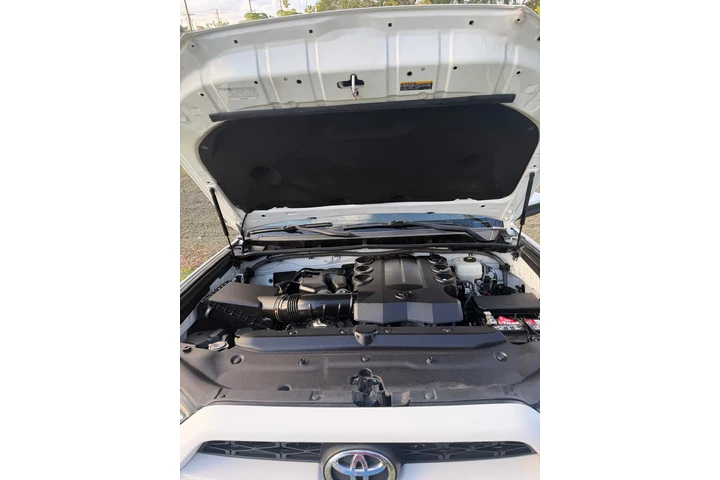 $22500 : Toyota 4runner 4x4 image 2