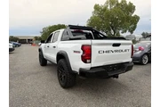 $39400 : Chevrolet Colorado 2025 4x4 thumbnail