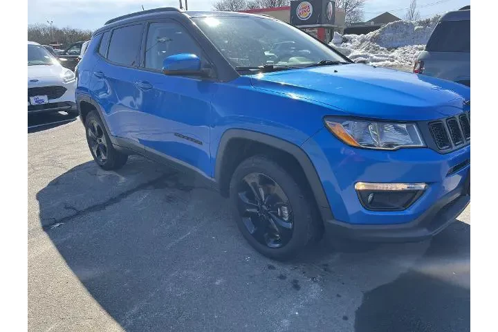 $21988 : Jeep Compass 2019 4x4 Latitu image 4