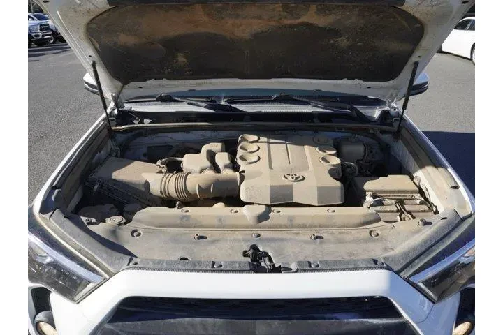 $35135 : Toyota 4Runner 2019 4x4 SR5 image 4