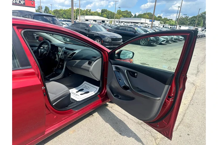 $5980 : 2014 Elantra 4dr Sdn Auto SE image 8