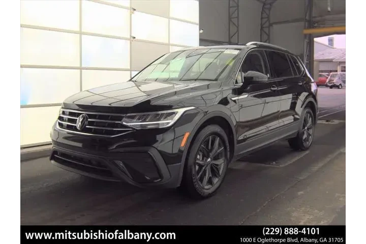 $22334 : Volkswagen Tiguan 2024 Wolfs image 1