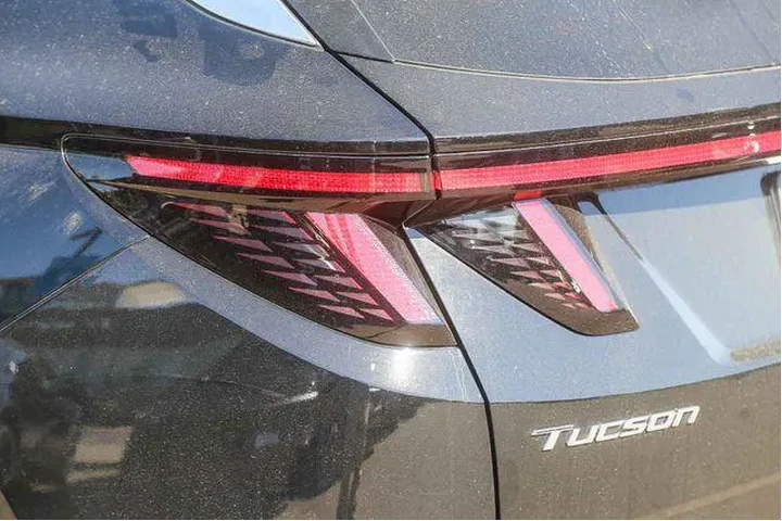 $28492 : Hyundai TUCSON 2023 AWD Limi image 10