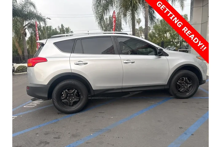 $13299 : Toyota RAV4 2015 LE 4dr SUV image 7
