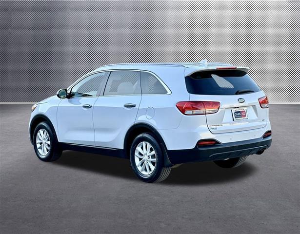 $13512 : 2017 Sorento LX image 5