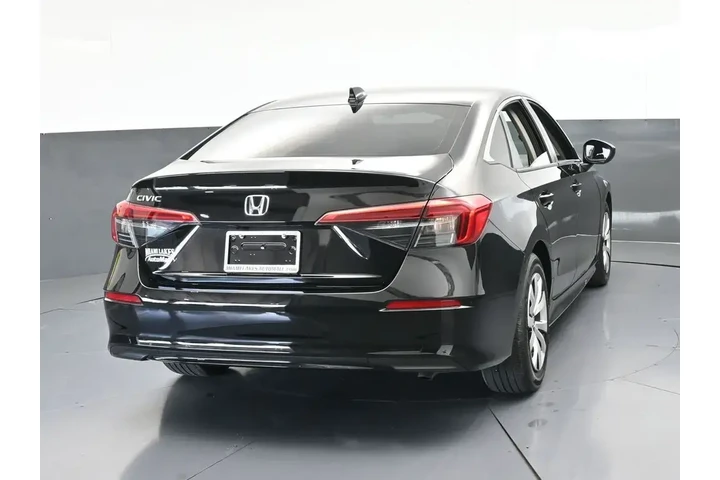 $22991 : Honda Civic 2024 LX 4dr Seda image 5