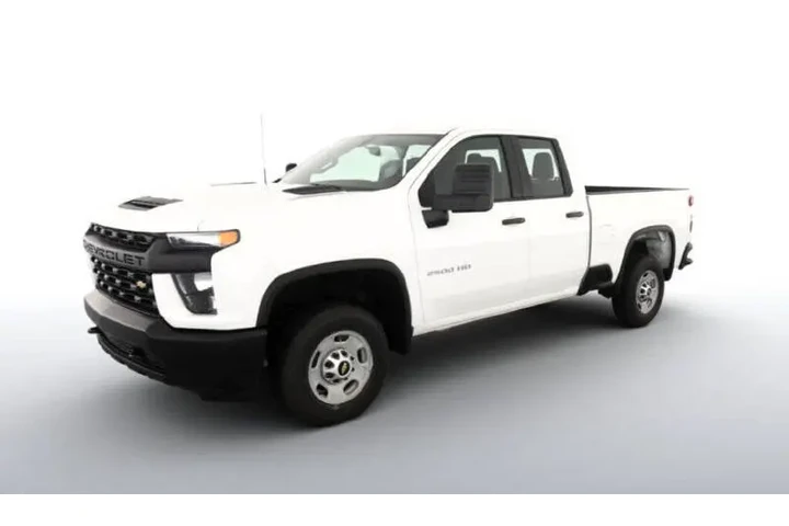 $32990 : 2022 Silverado 2500HD image 2