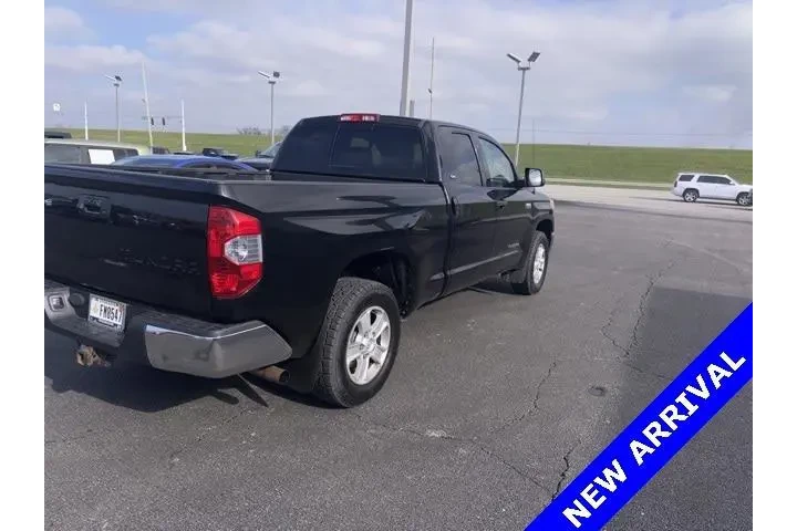 $26000 : Toyota Tundra 2014 4x4 SR5 4 image 3