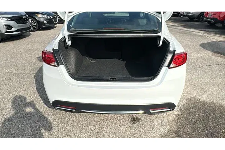 $11992 : Chrysler 200 2015 C 4dr Seda image 8