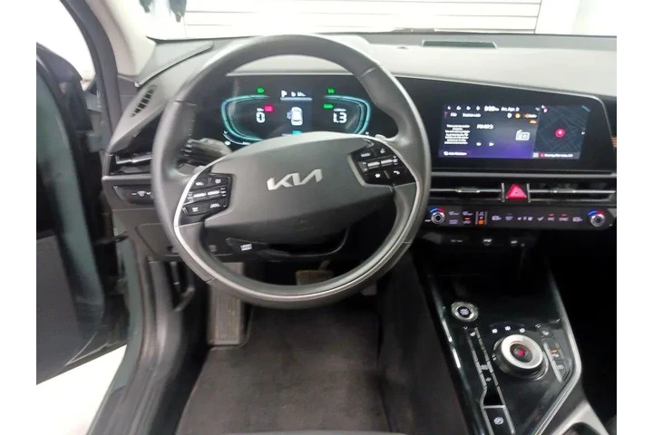 $26998 : Kia Niro Plug-In Hybrid 2023 image 10