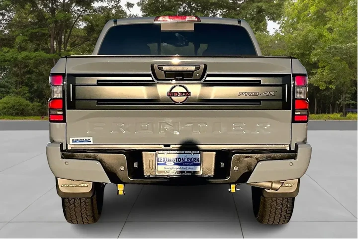 $40000 : Nissan Frontier 2025 4x4 PRO image 6